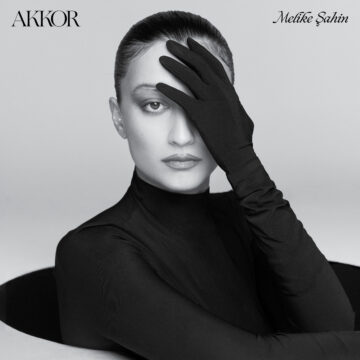 MELIKE ŞAHINA - KKOR